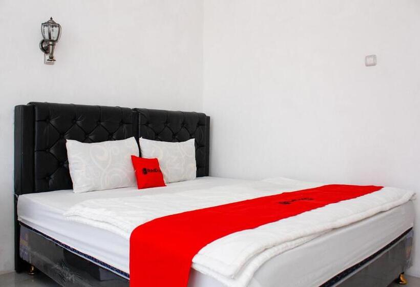 בית מלון כפרי Reddoorz Syariah Near Kawasan Wisata Gunung Prau Dieng