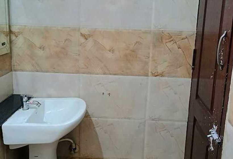 Fabhotel Sri Guhan Eiite