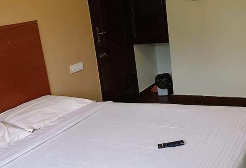 Fabhotel Sri Guhan Eiite