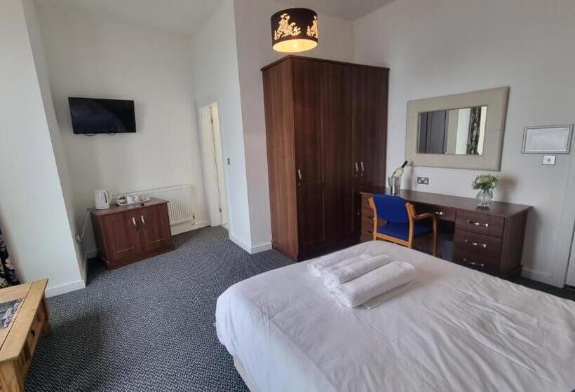 בית מלון כפרי The Queen Vic