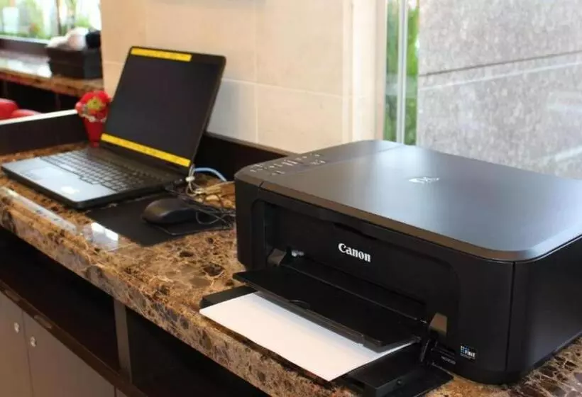 Hotelli Toyoko Inn Chiba Minato Ekimae