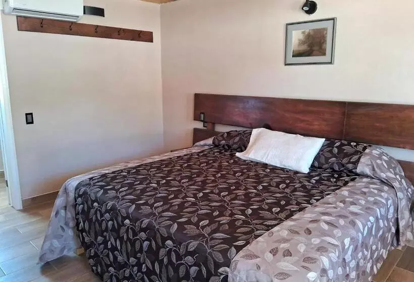 Hotelli Villas La Quinta