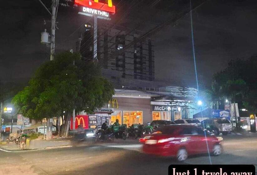 펜션 1br Or 2br Staycation In Quezon City 3