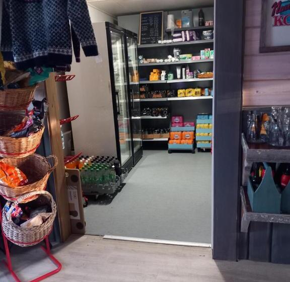 پانسیون Sevetin Baari & Guesthouse