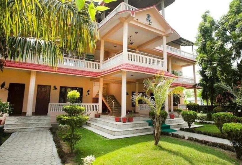 استراحتگاه Motherland Sauraha