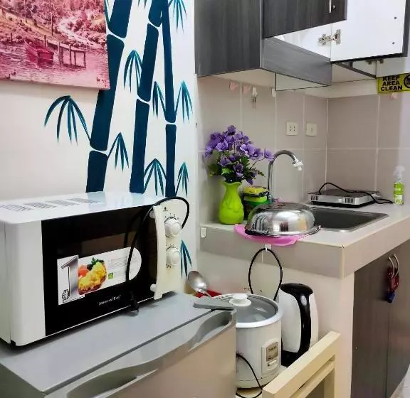 Tagaytay Condo Staycation