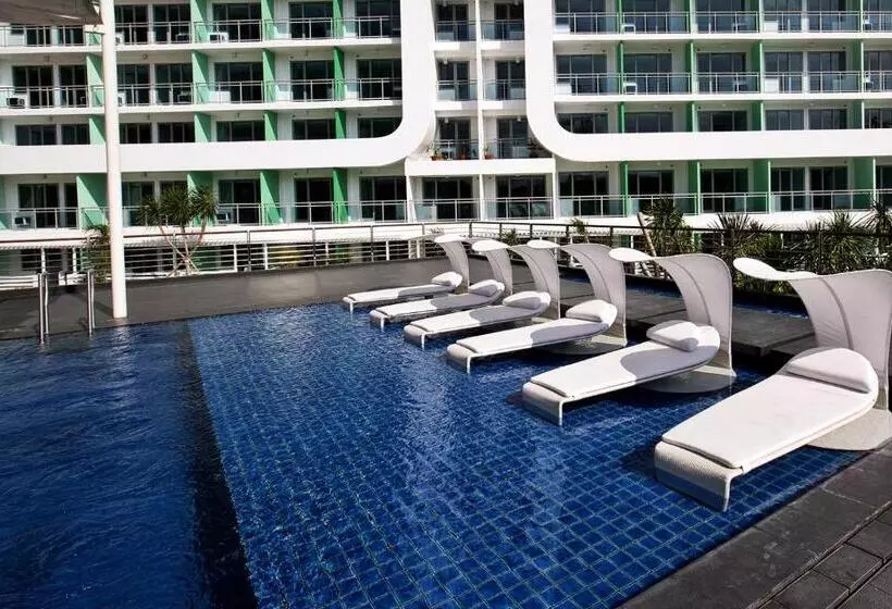 Tr1105 Azure Urban Resort Residences