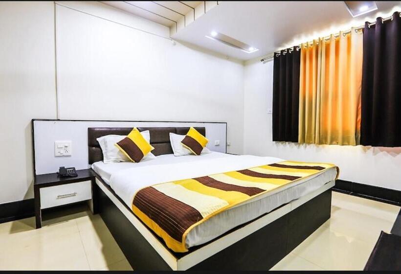 Venus Hotel 5 Minute Walking Distance From Dargah