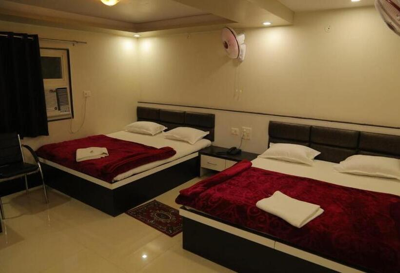 Venus Hotel 5 Minute Walking Distance From Dargah