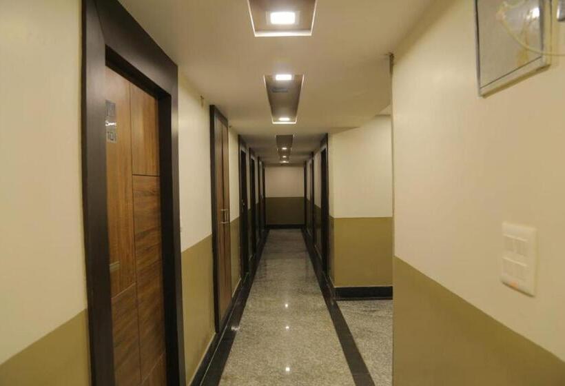 Venus Hotel 5 Minute Walking Distance From Dargah