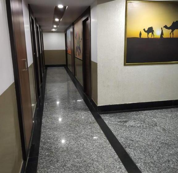Venus Hotel 5 Minute Walking Distance From Dargah