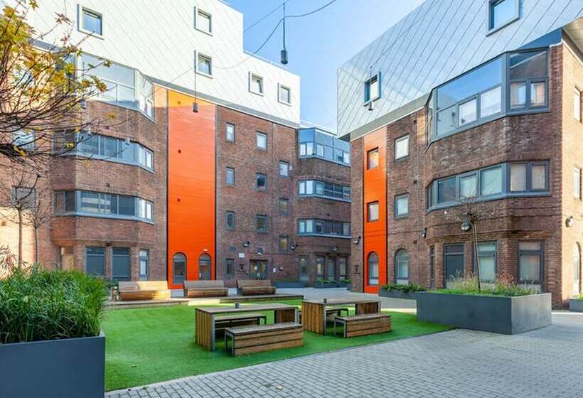 旅馆 Studios Students Only Cardiff Centre