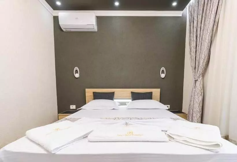 Apart Hotel President