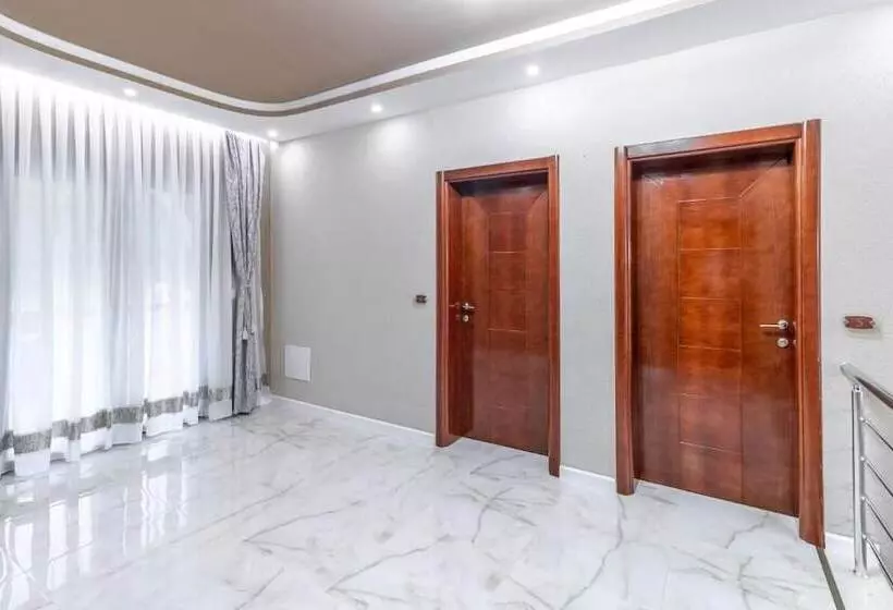 Apart Hotel President
