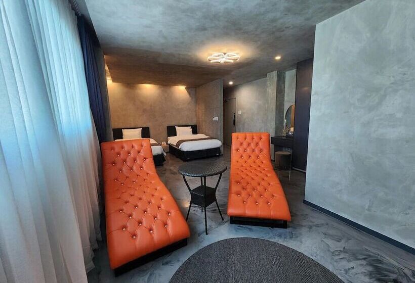 Cube9 Resort And Spa