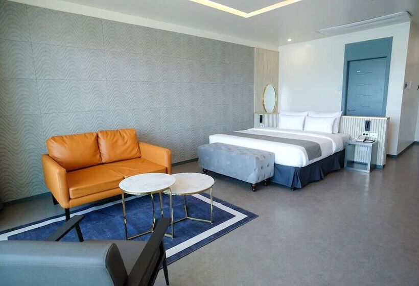 Cube9 Resort And Spa