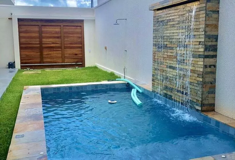 مسافرخانه Vila Parque Preá