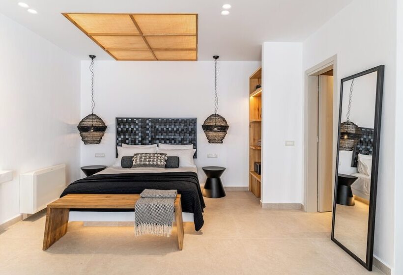 فندق Arotron Santorini