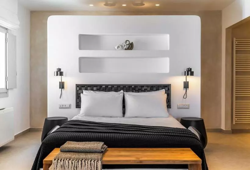 Hotelli Arotron Santorini