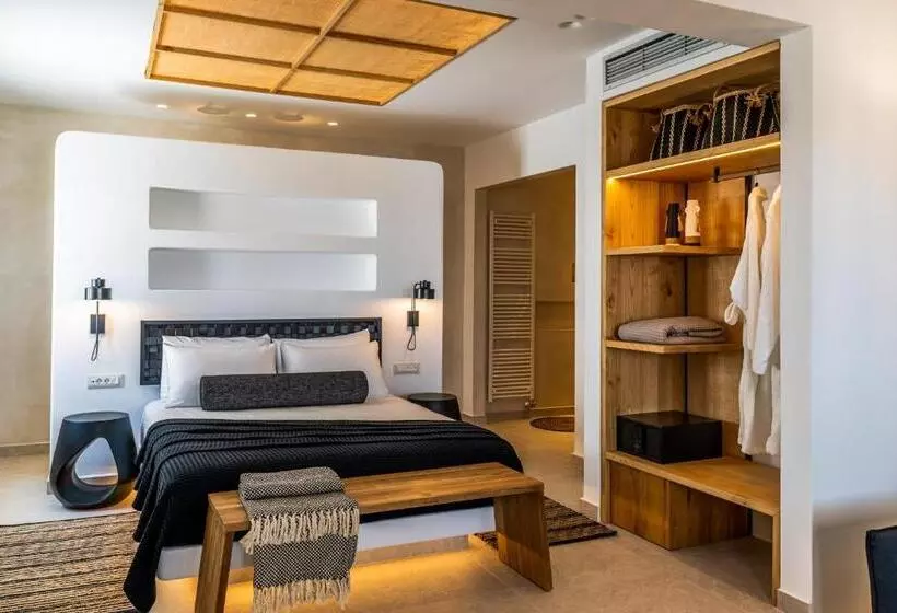 Hotelli Arotron Santorini