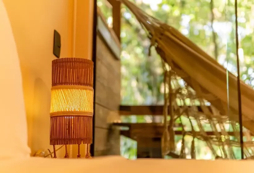 Hotelli Bossa Beach House