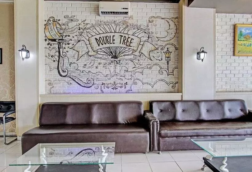 Hotel Capital O 92295 Double Tree