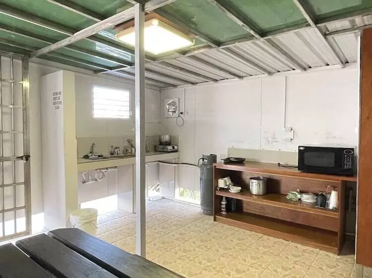 Hotelli Caye Caulker Beach