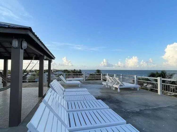 Hotelli Caye Caulker Beach