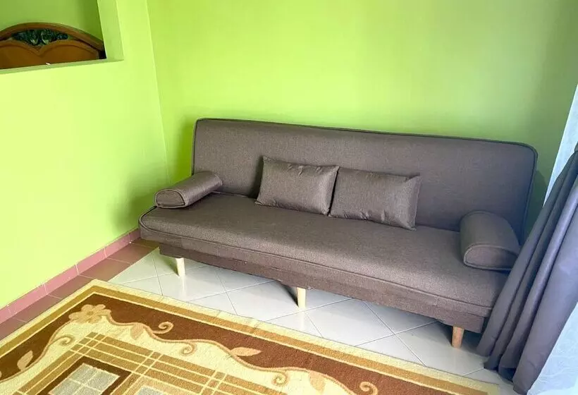 Hotelli Cemara Puri Resort & Spa By Oyo