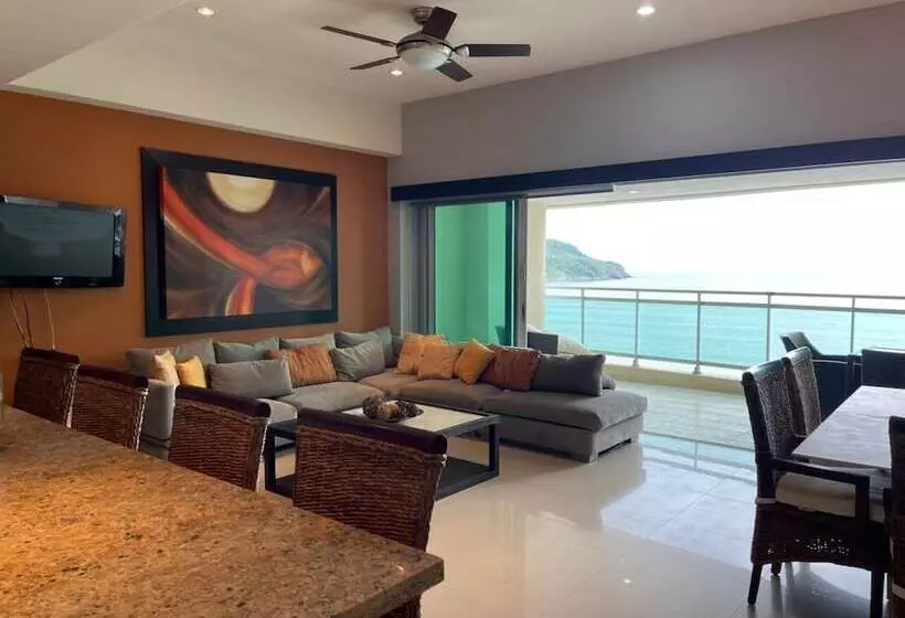 Hotelli Gavias Golden Shore