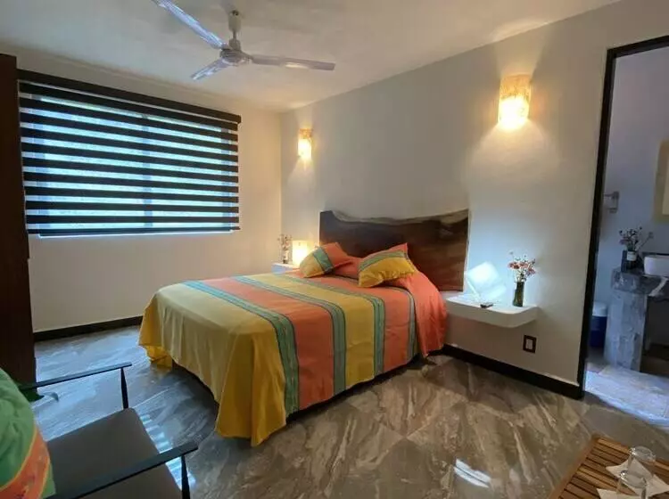 ホテル Hospedaje Anturios