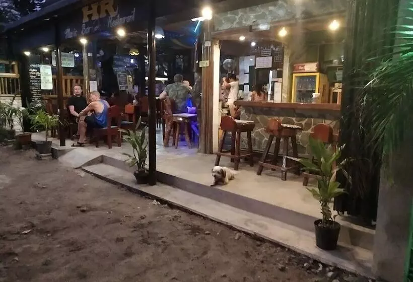 هتل Hrj