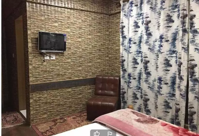 هتل Hunza Horizon Inn