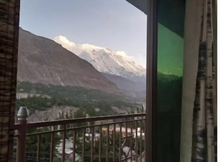 هتل Hunza Horizon Inn