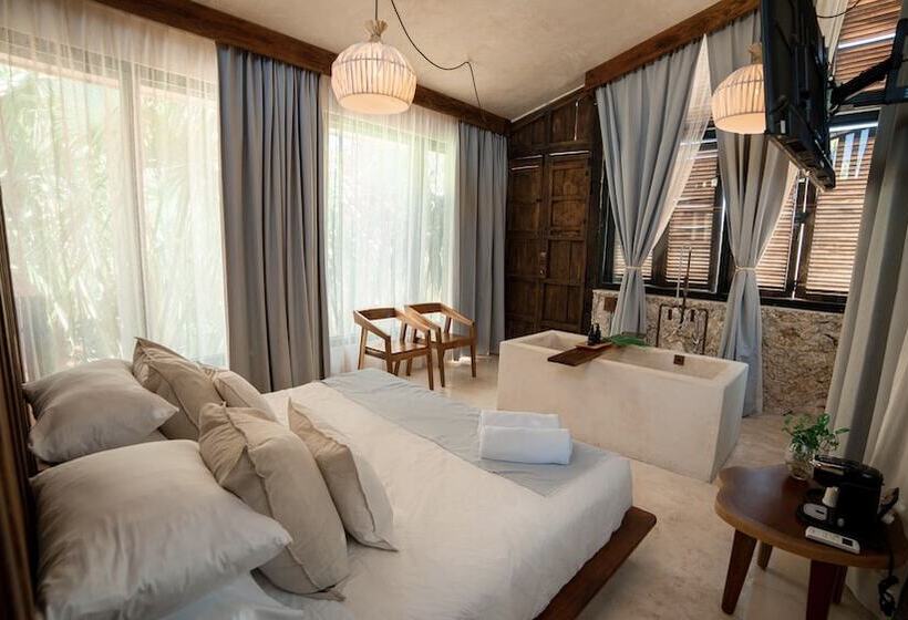 فندق Japoneza Retreat Merida Centro