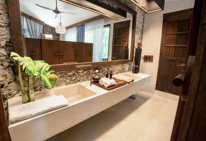 فندق Japoneza Retreat Merida Centro