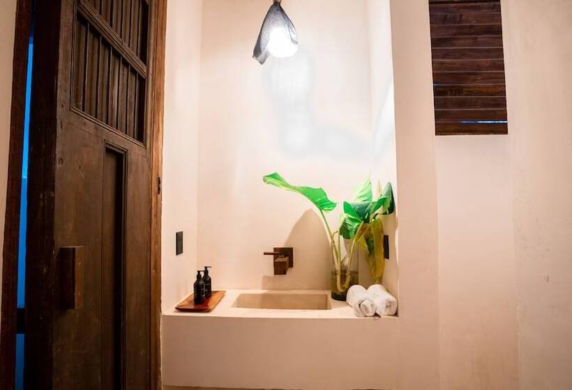 فندق Japoneza Retreat Merida Centro