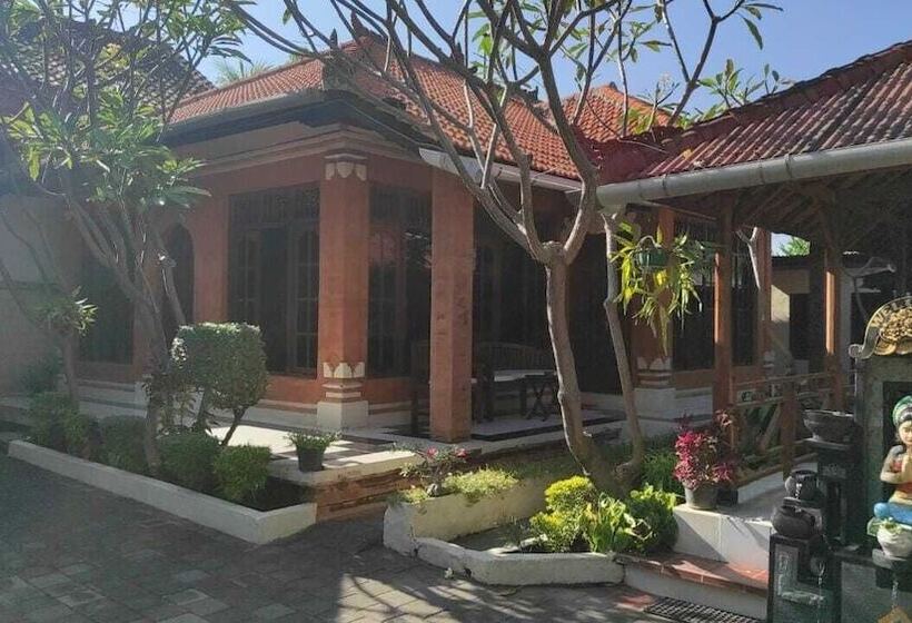 ホテル Keyani Bungalows Lovina