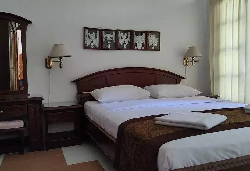 ホテル Keyani Bungalows Lovina