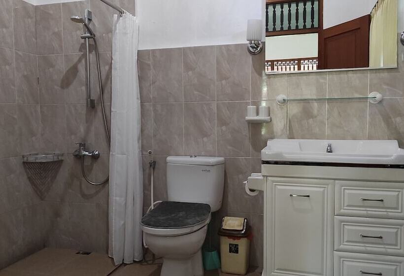 ホテル Keyani Bungalows Lovina