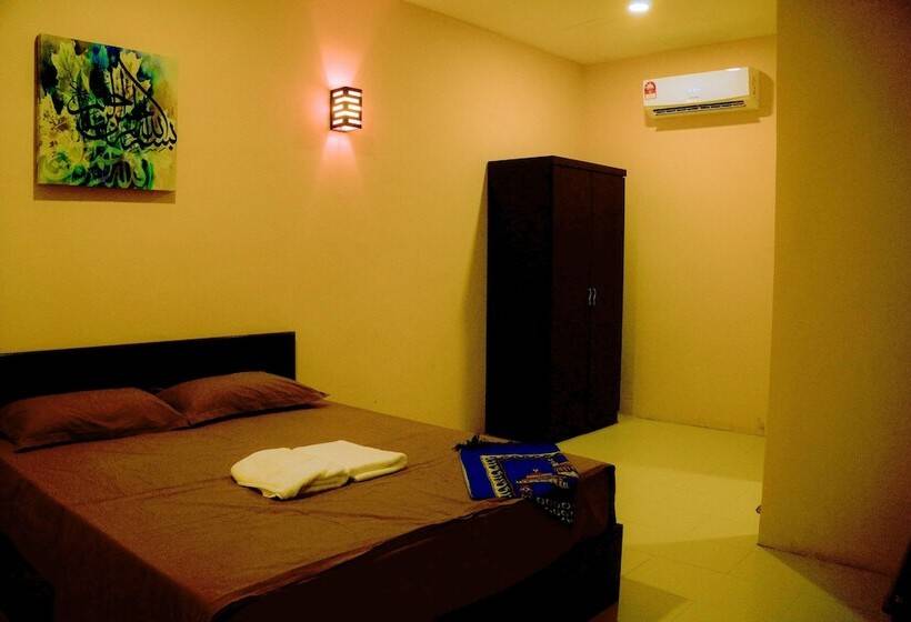 Lavender Hotel Lumut