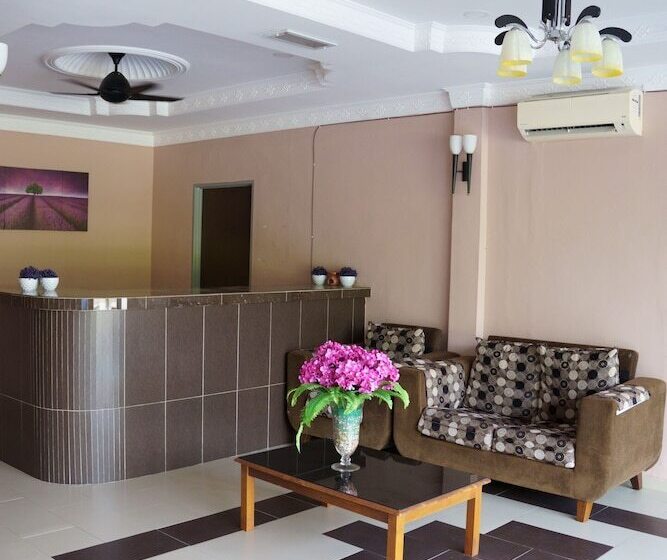 Lavender Hotel Lumut