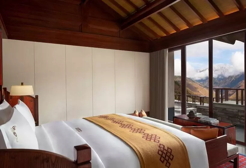 Hotelli Rissai Valley, A Ritz Carlton Reserve