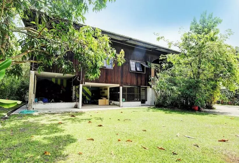 Hotelli Rumah Pangi Homestay By Oyo