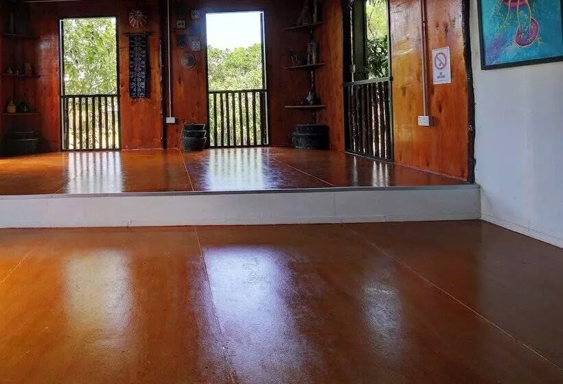 Hotelli Rumah Pangi Homestay By Oyo