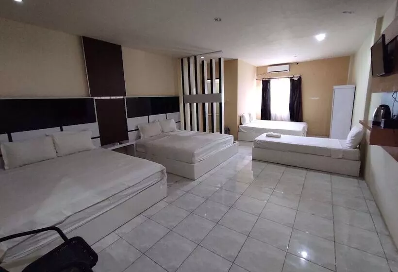 ホテル Subur By Oyo