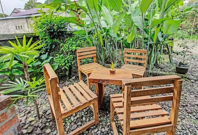 Hotelli Tastura Homestay By Oyo