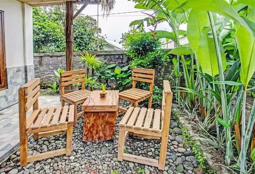 Hotelli Tastura Homestay By Oyo