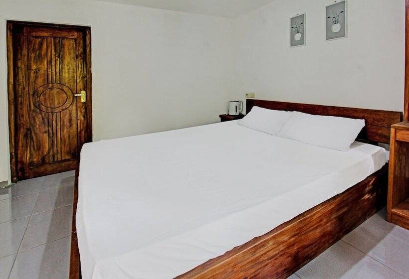 בית מלון כפרי Tastura Homestay By Oyo