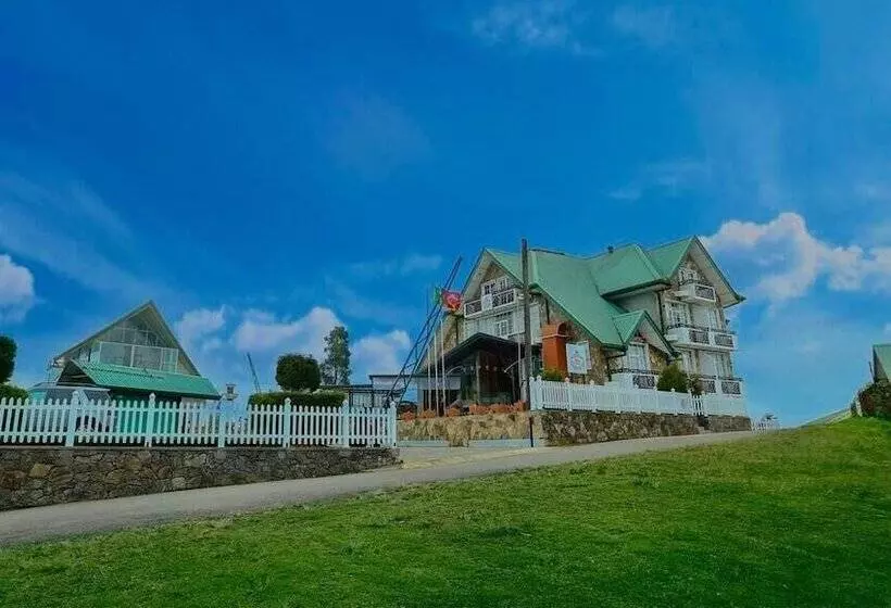 هتل Victoria Court Suites